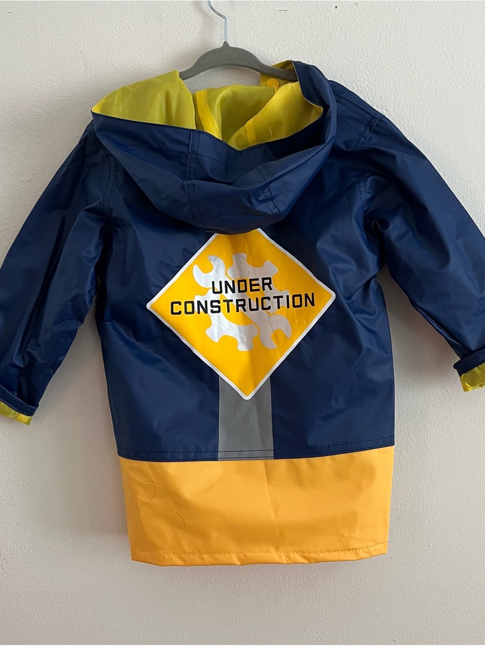 Wippette Kids Hooded Raincoat with Construction Truck Design - Picture 7 of 10